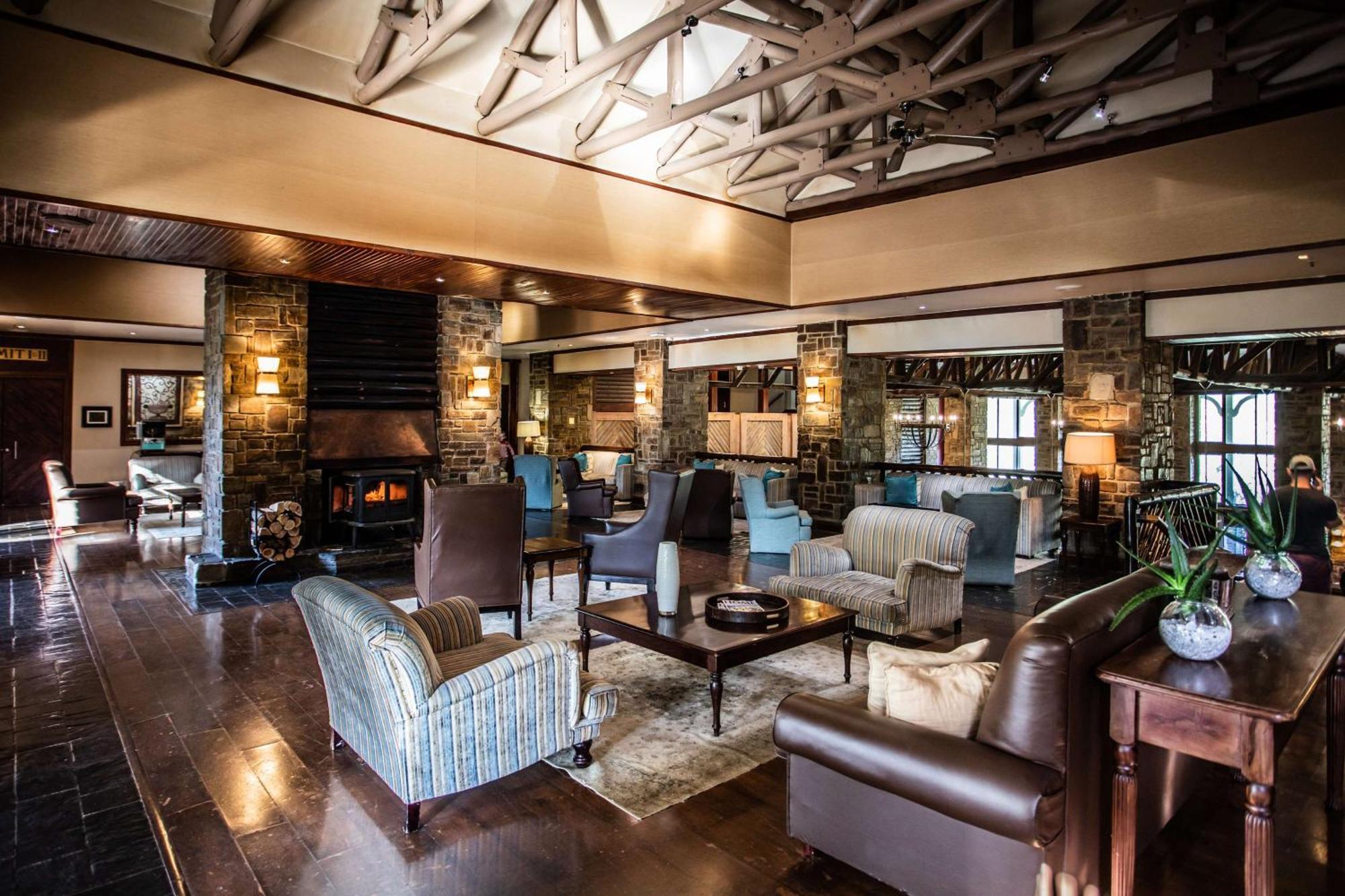 Drakensberg Sun Resort Cathkin Park Exterior foto